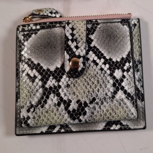 Microfiber Snake Grain Faux Leather Women's Compact & Slim Wallet in Gray/Black - Picture 3 of 6